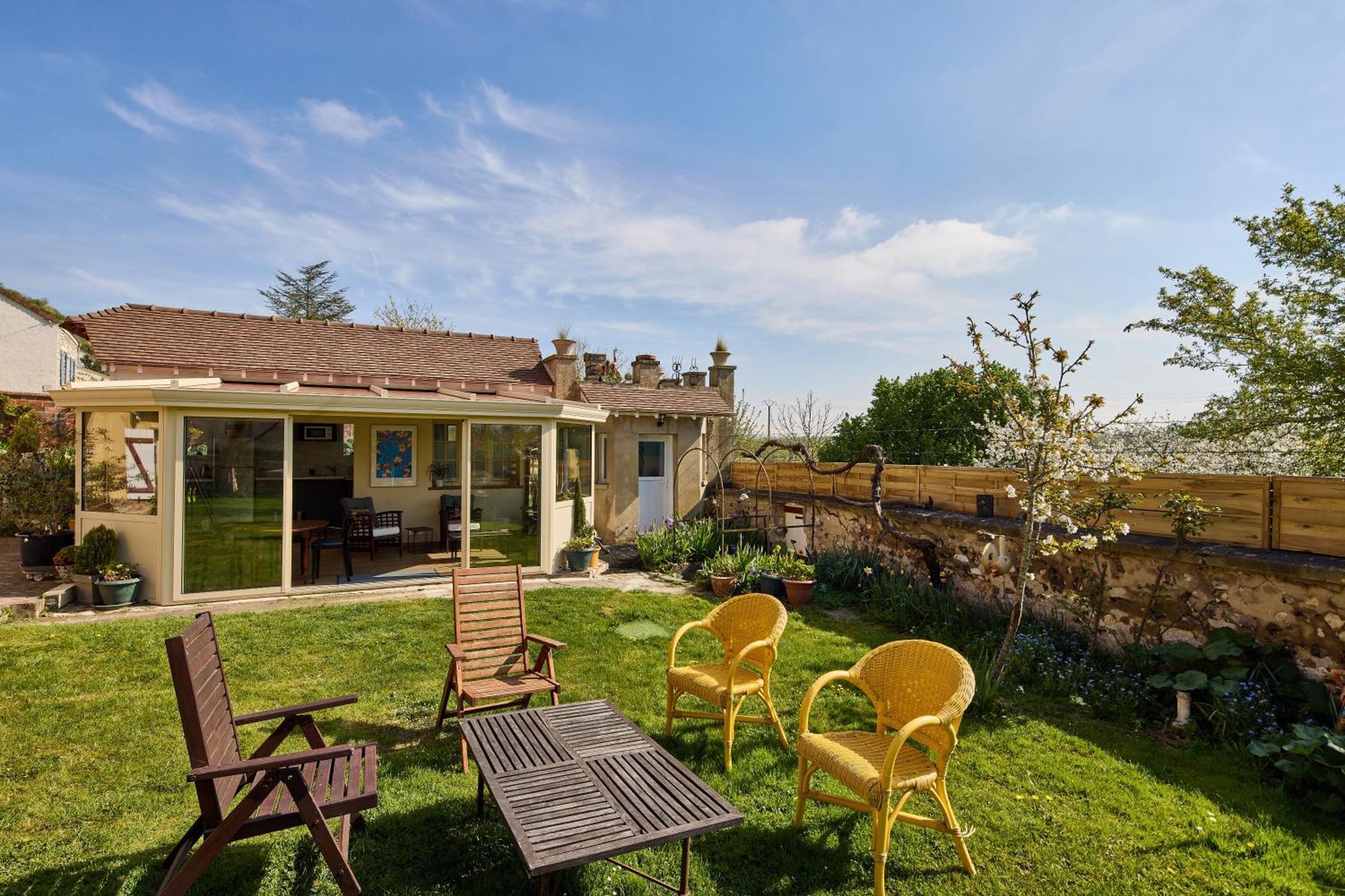Bed and Breakfast Les Papouz Gommecourt Экстерьер фото